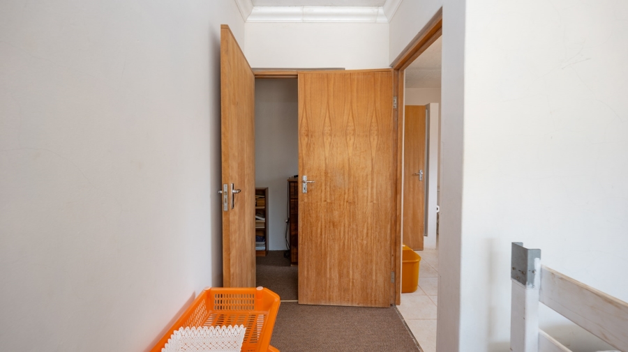 3 Bedroom Property for Sale in Struisbaai Western Cape